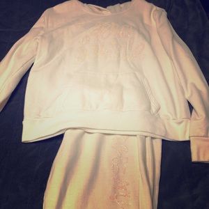 Aeropostale white sweat suit